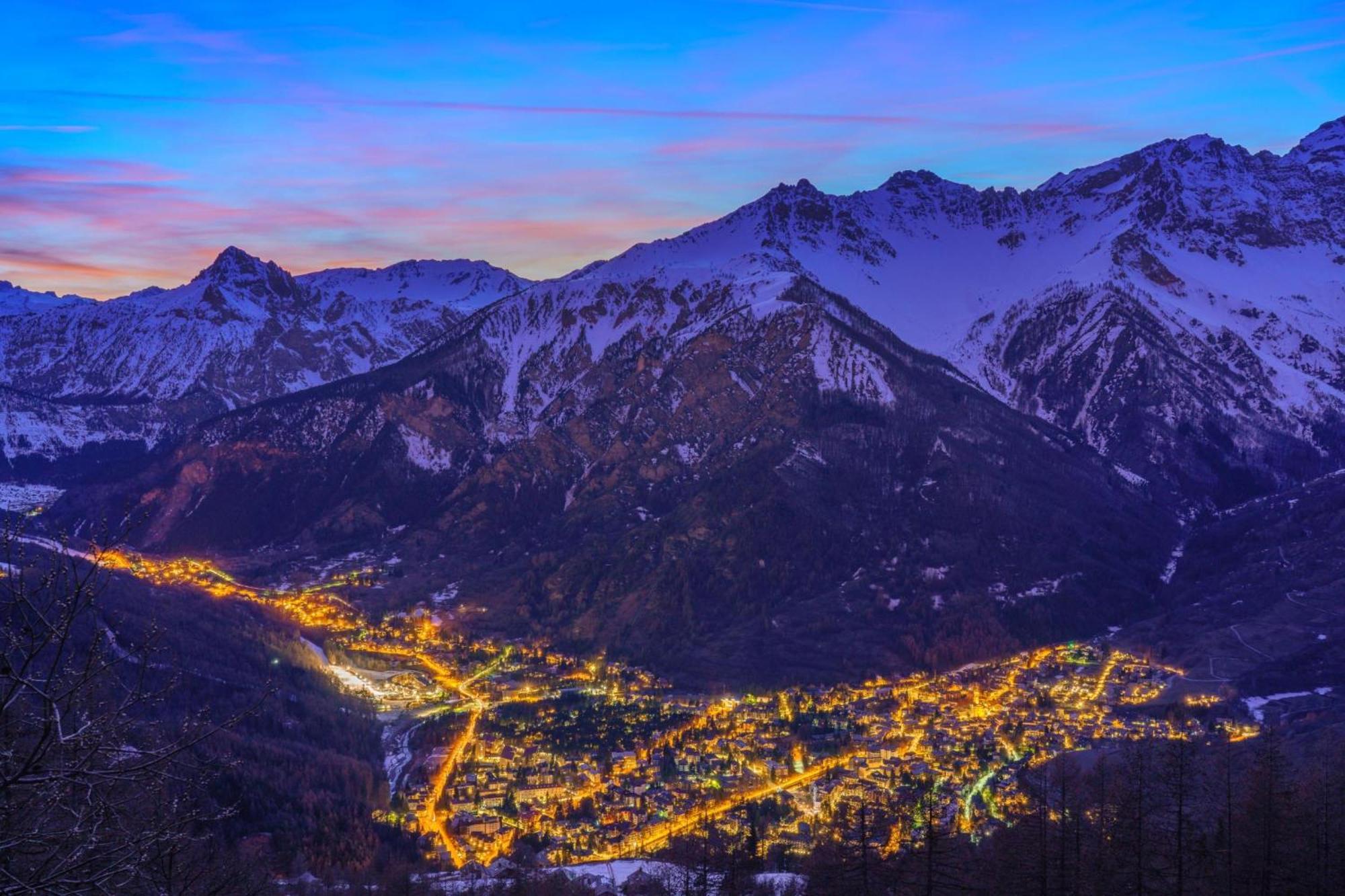Il Rododendro City Center - Happy Rentals Bardonecchia Eksteriør billede